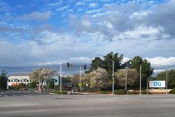 Meta Headquarters Menlo Park.jpg